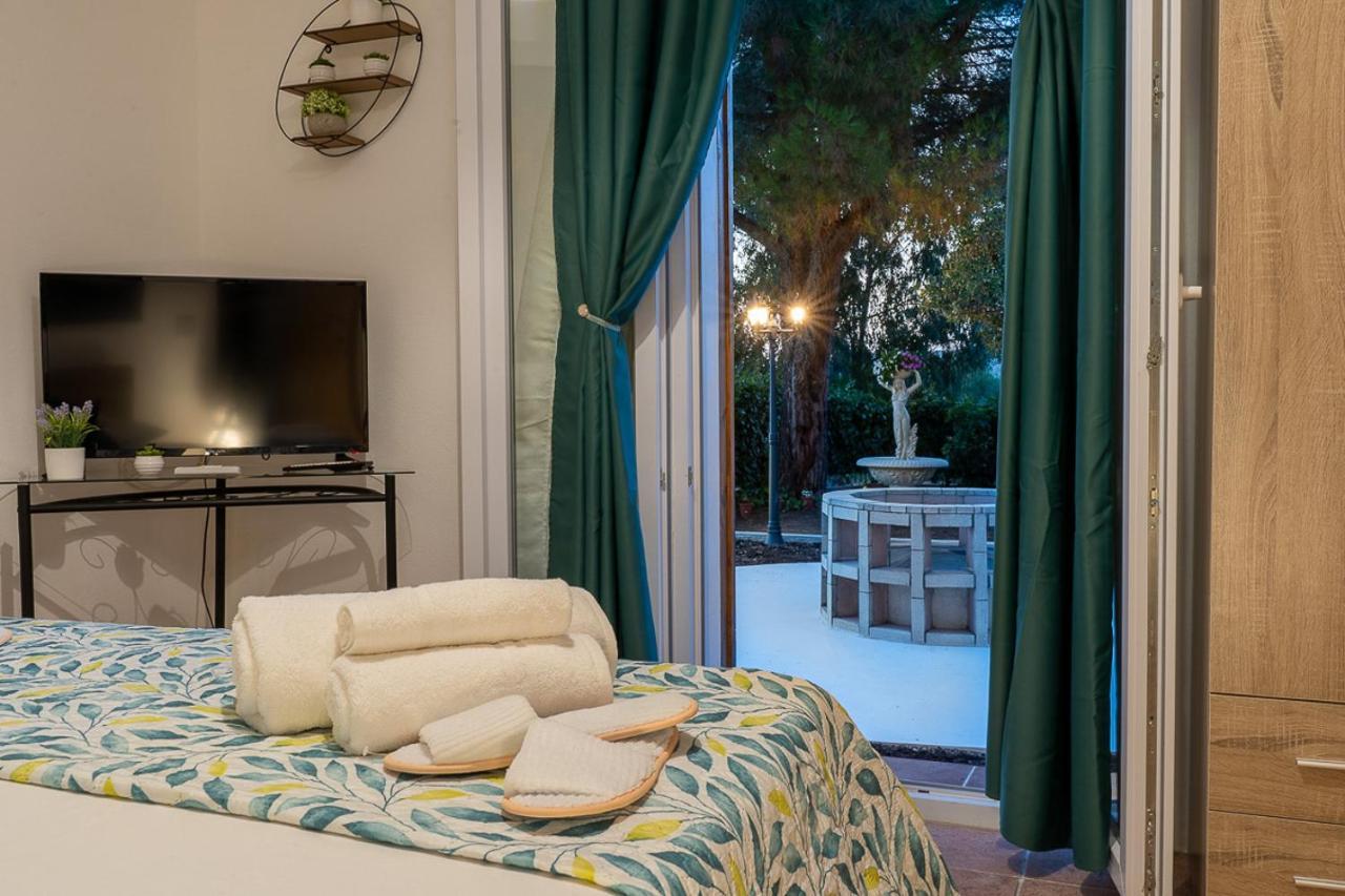 Casa Lachesi Caccamo Bagian luar foto
