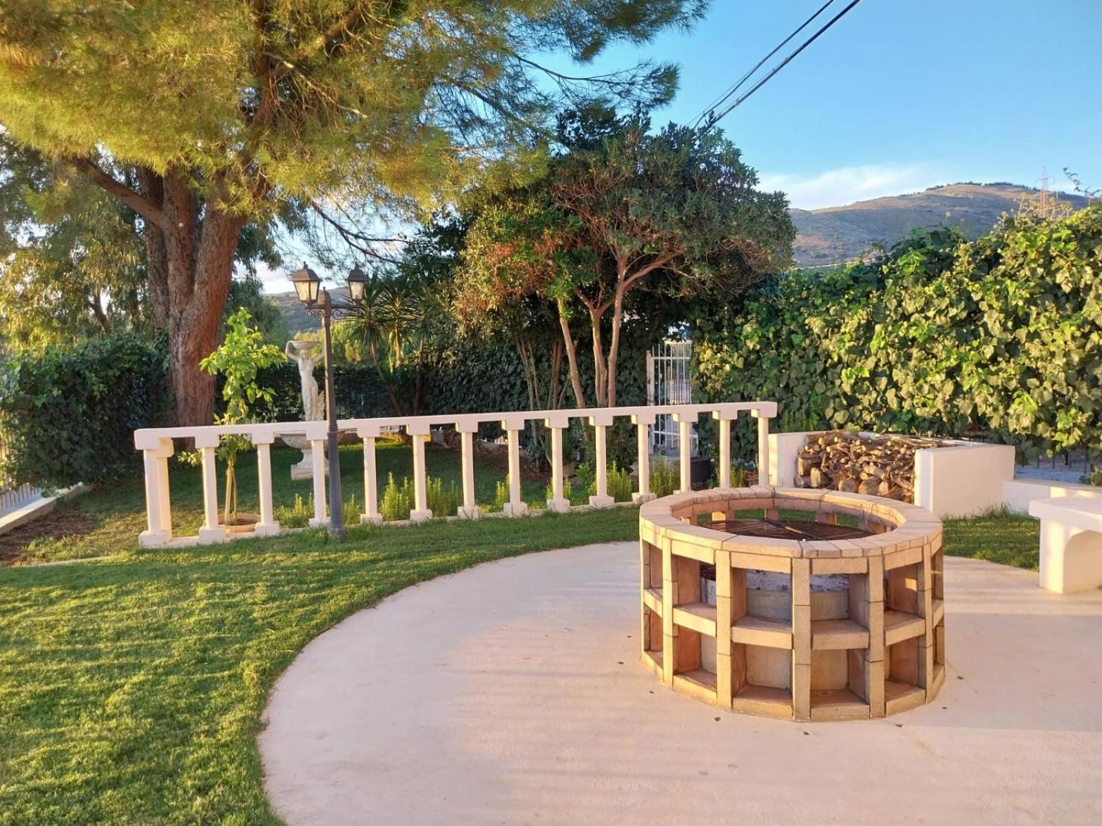 Casa Lachesi Caccamo Bagian luar foto